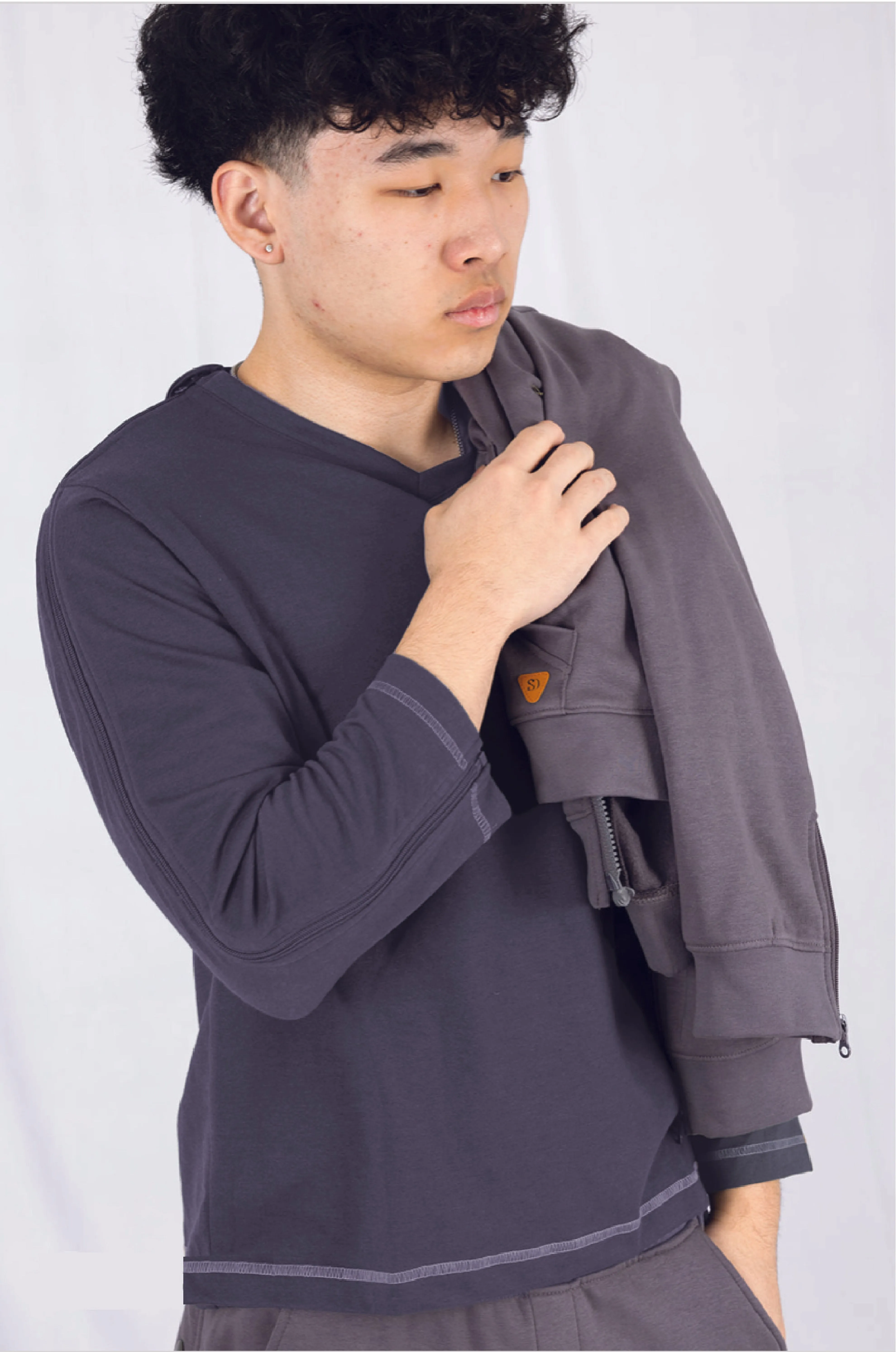 Adaptive Kids Long Sleeve V-Neck Top: Full Shoulder Zipper for Easy Undressing