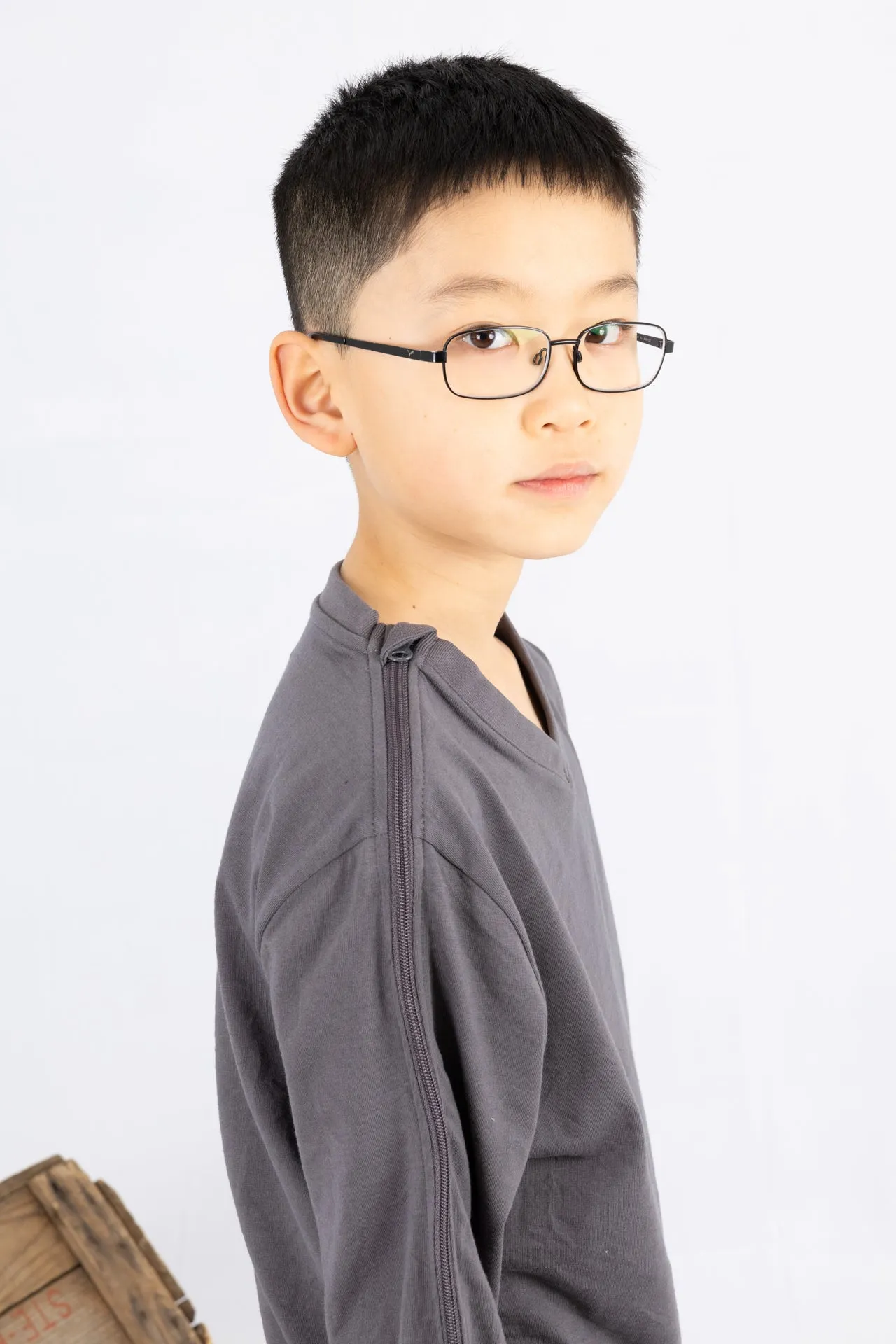 Adaptive Kids Long Sleeve V-Neck Top: Full Shoulder Zipper for Easy Undressing